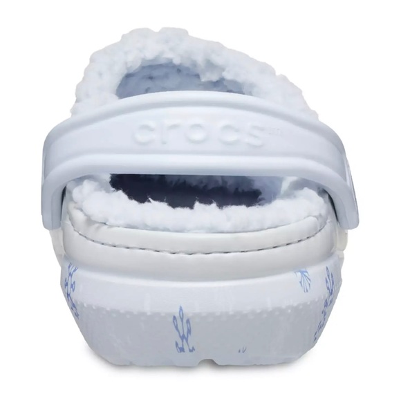 💙 Disney Christmas Holiday 2023 Crocs Mickey And Minnie Skating New with tags! - Picture 3 of 14